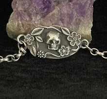Load image into Gallery viewer, skull bracelet