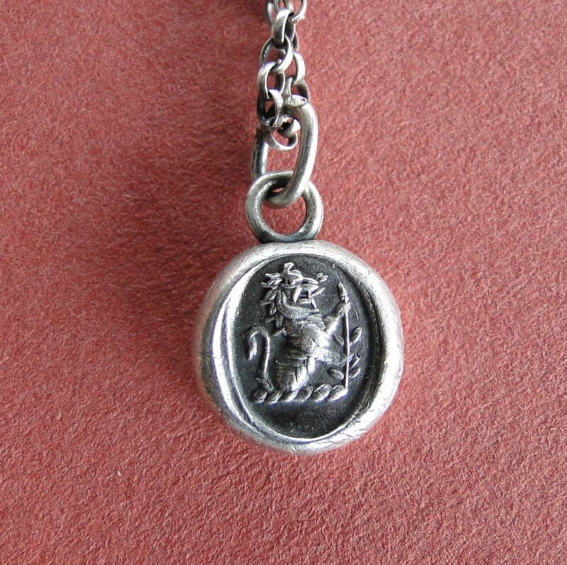Lion pendant. Antique wax seal jewelry. silver seal jewelry. Valiant, bravery emblem. Courageous person gift.