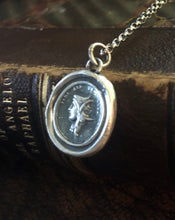 Load image into Gallery viewer, Trust, but be careful of whom you trust”.  “Fide sed cui vide”. Beware of people who are deceitful.  Georgian Tassie seal pendant.