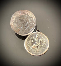 Load image into Gallery viewer, Braveheart… Robert the Bruce antique wax letter seal.  Large medallion, Be as fierce as a lion.