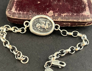 Welsh Dragon chain bracelet.  Choose your size.  Solid sterling silver chain bracelet.