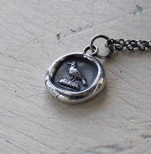 Load image into Gallery viewer, Great crow pendant, antique wax seal raven amulet. Small sterling statement jewelry. Heraldry &#39;knowledge&#39; symbolism for student or teacher.