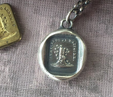 Load image into Gallery viewer, Faithful Ivy pendant. &#39;I cling or I die. Antique wax letter seal pendant.