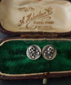 Skull and crossbones stud earrings.  Sterling memento mori statement jewelry. gothic, halloween earrings.