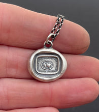 Load image into Gallery viewer, Separated in life in eternity united. Disgiunta Bella vita in eternitá unitá.  Ouroboros and twin hearts.  Memento mori pendant